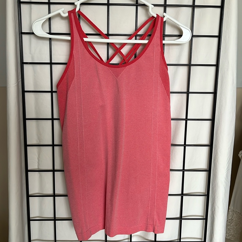 Fabletics Criss Cross Back Tank Top Small